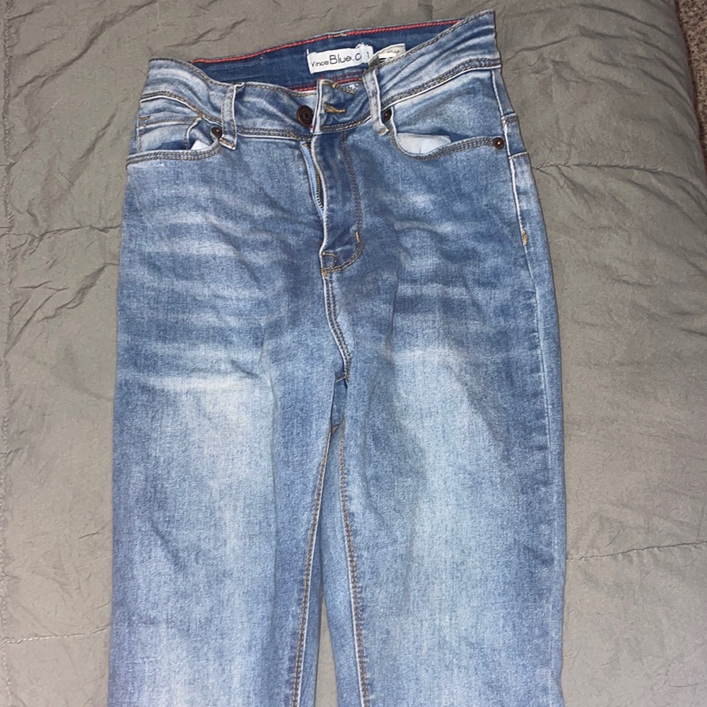 Vince Blue Co. stretchy flared jeans size 1